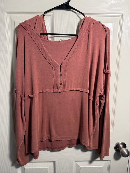 POL Tops - Women’s POL Long Sleeve Hooded Henley in a Rust/Brown color, size Medium